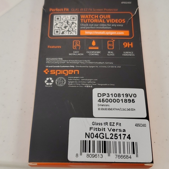 Spigen 2 pack fitbit versa glass screen protector - Picture 14 of 15